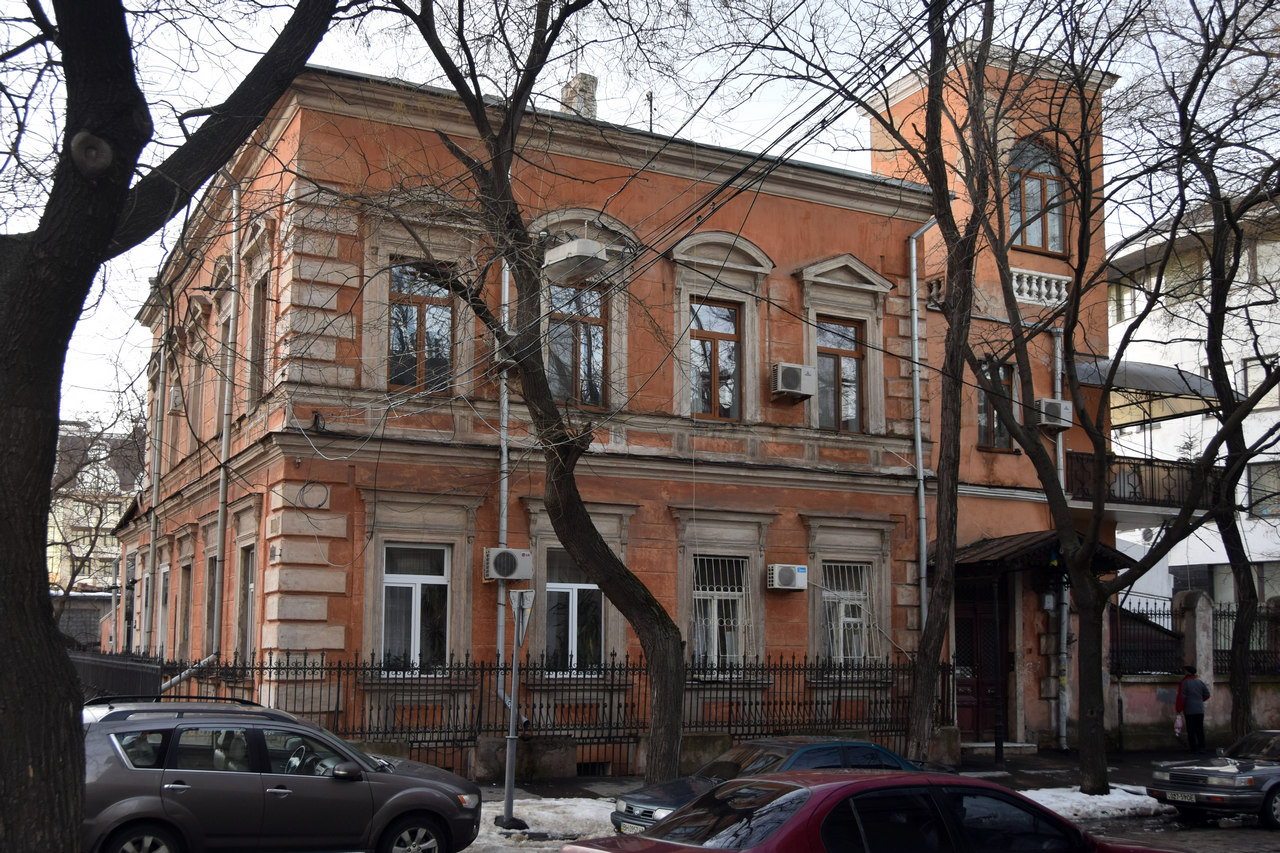 Одесса, грецька вулиця, 8 / Вулиця Юрія Олеші, 8