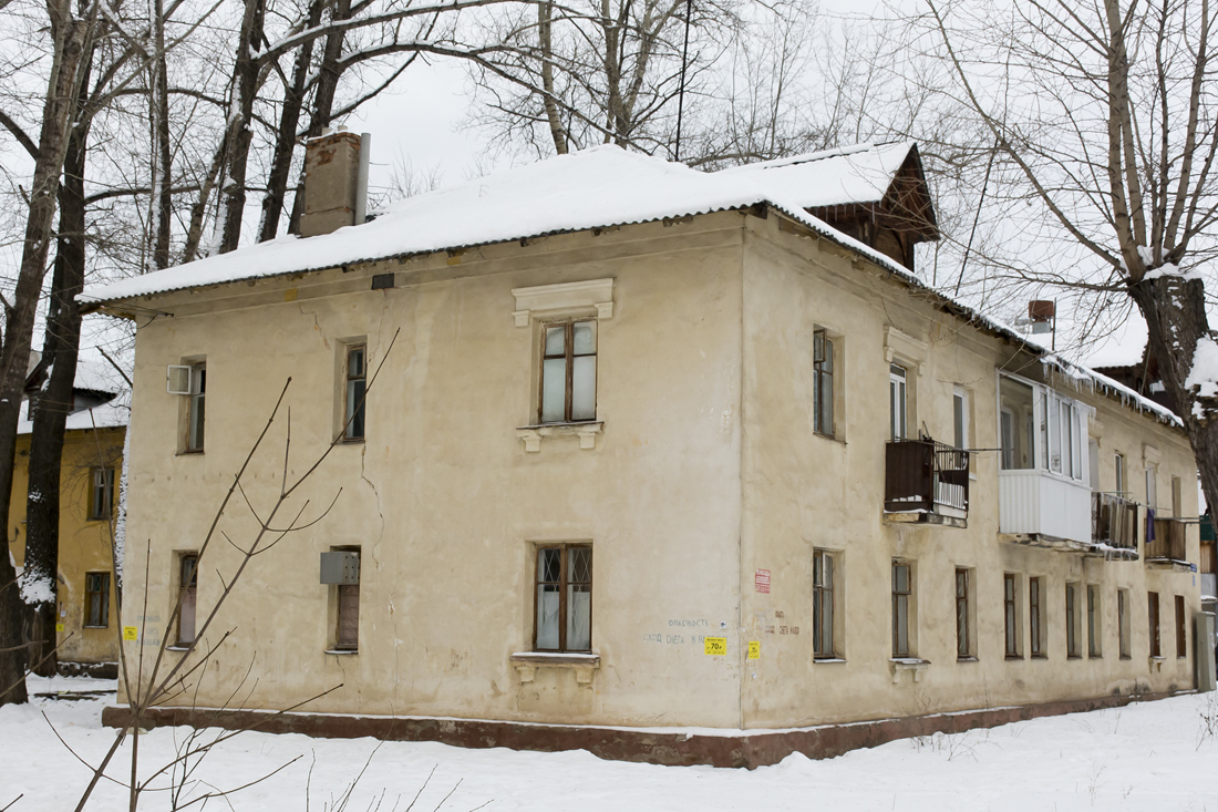 Уфа, Кремлёвская улица, 51 / Улица Ломоносова, 20
