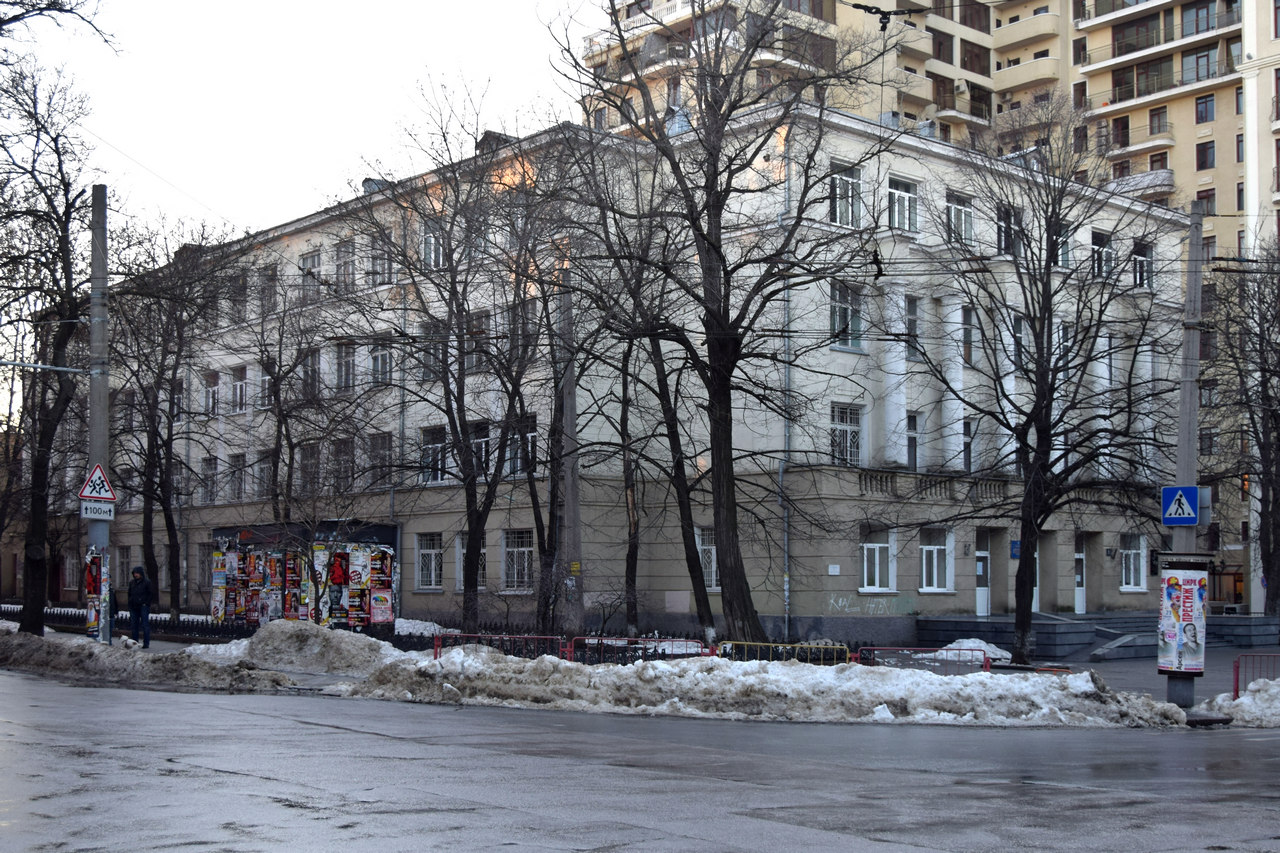Одесса, Грецька вулиця, 1 / Канатна вулиця, 14