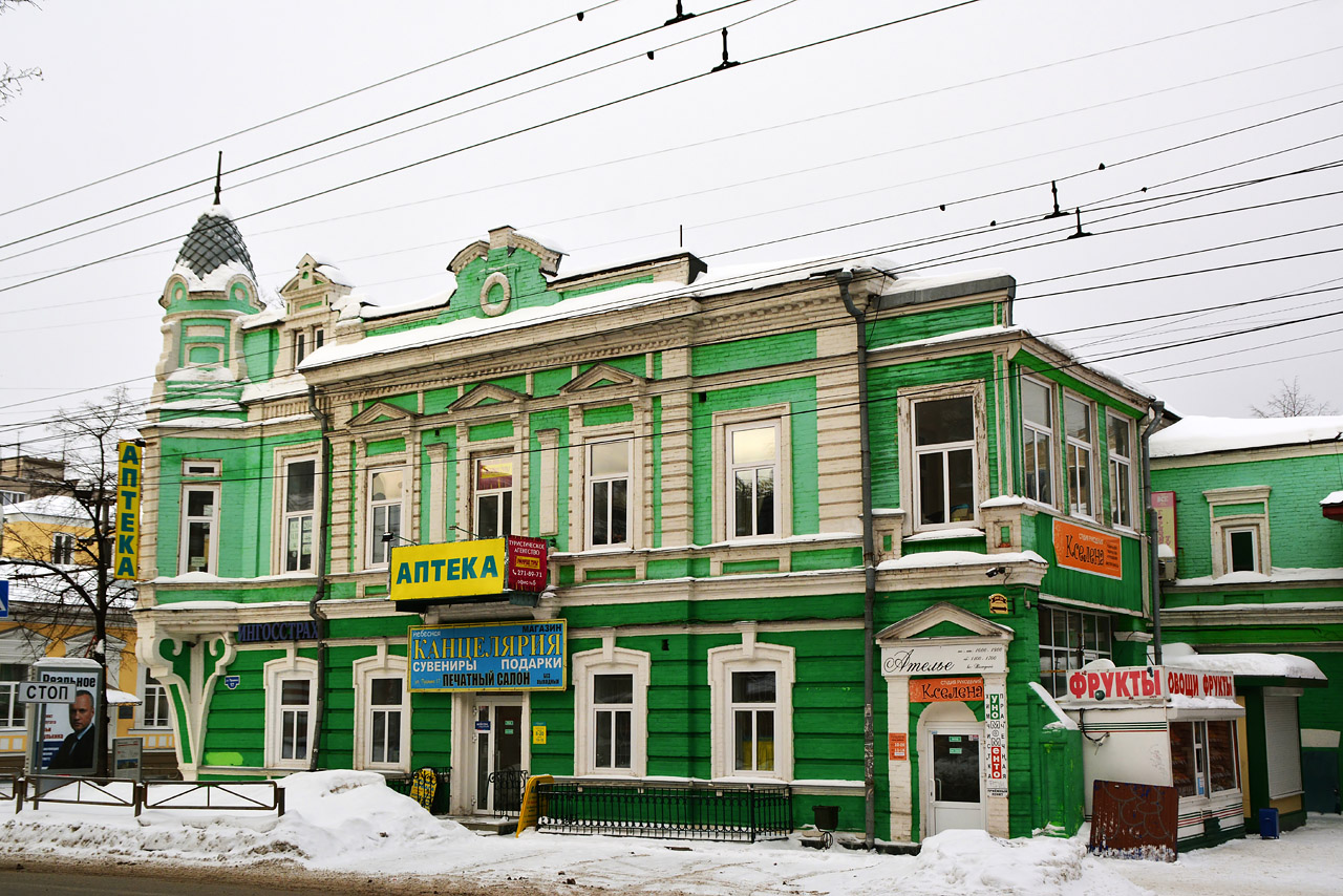 Perm, Сибирская улица, 22А / Улица Пушкина, 17