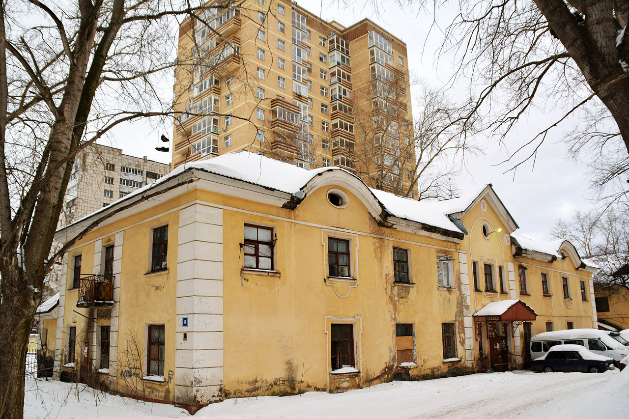 Пермь, Улица Танкистов, 9