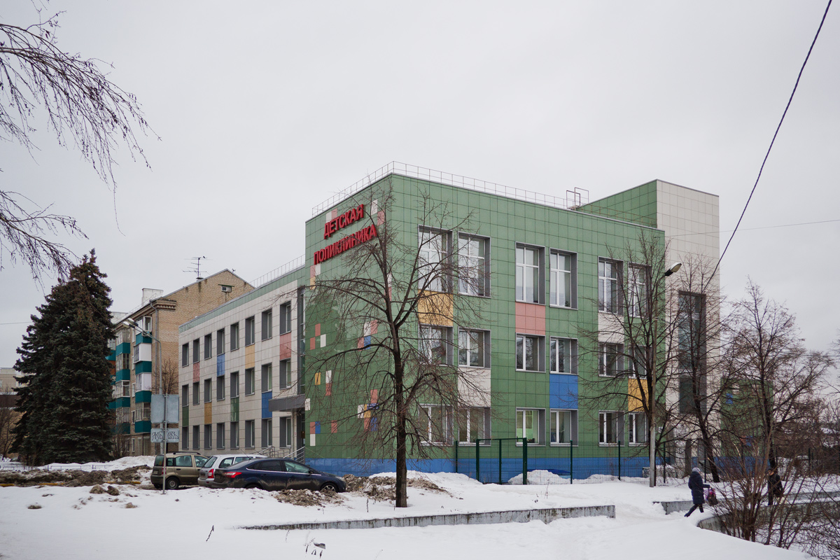 Casáin, Улица Лукницкого, 4