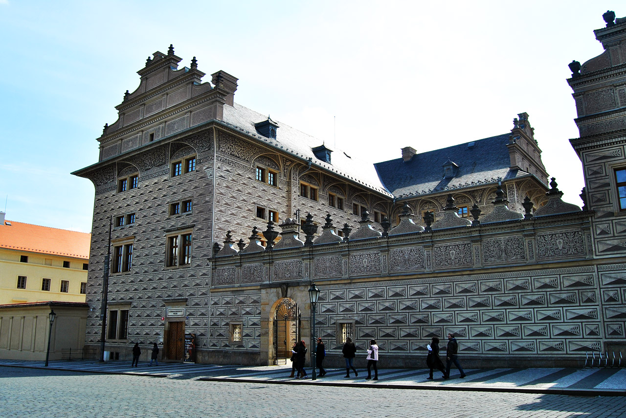 Прага, Hradčanské náměstí, 2