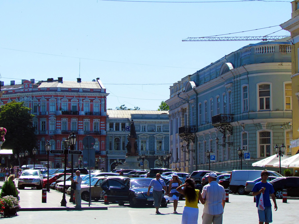 Odesa, Катерининська вулиця, 2 / Катерининська площа