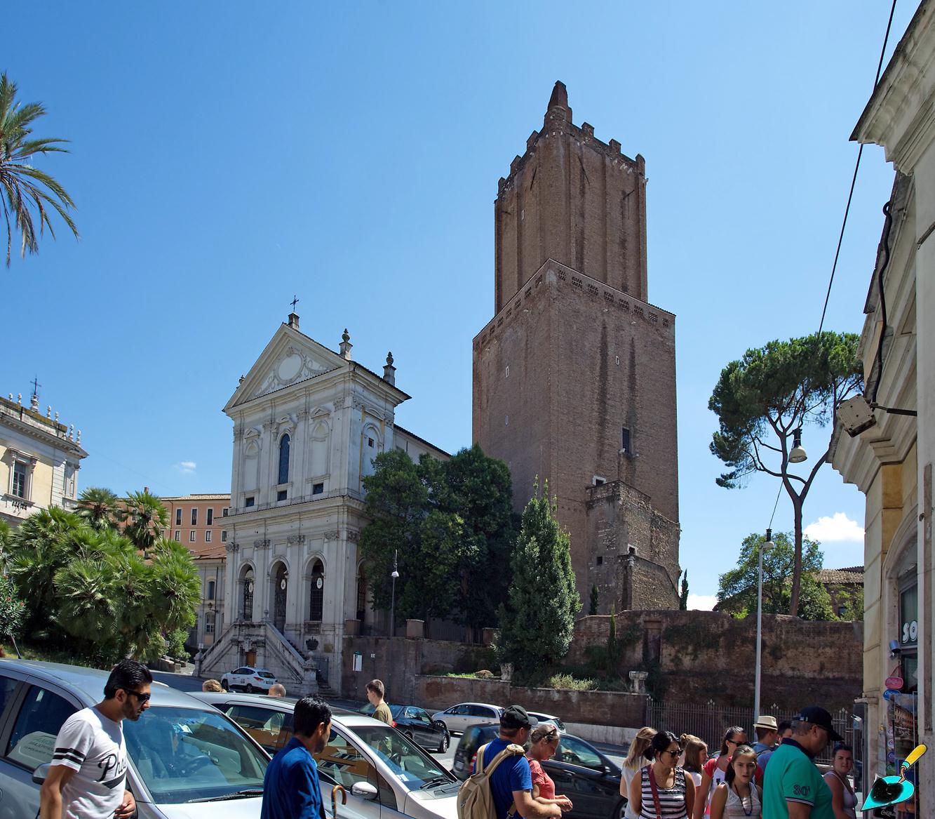 Рим, Largo Magnanapoli; Largo Magnanapoli