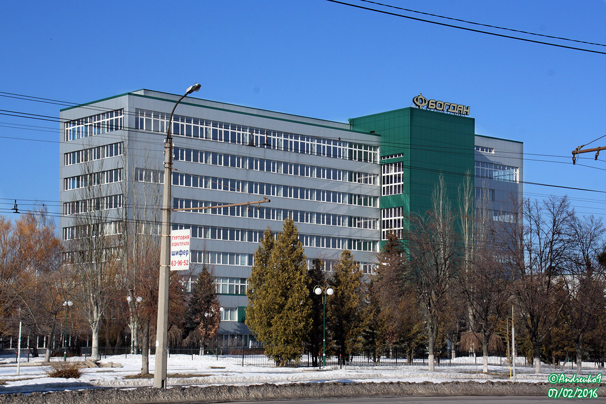 Черкассы, Сумгаитская улица, 8