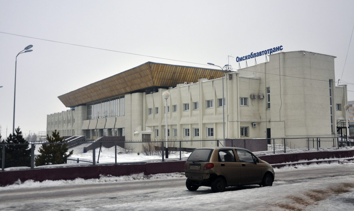 Омск, Проспект Комарова, 2