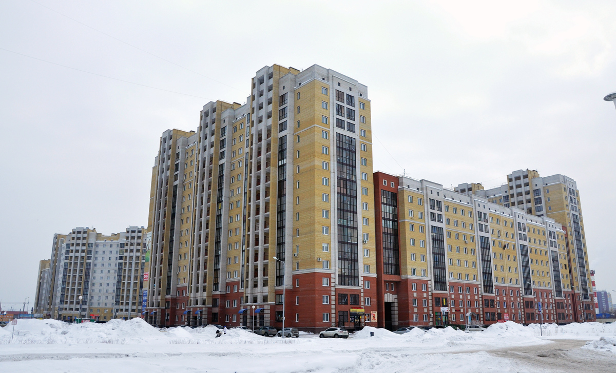 Омск, Улица Перелёта, 32; Улица Перелёта, 27