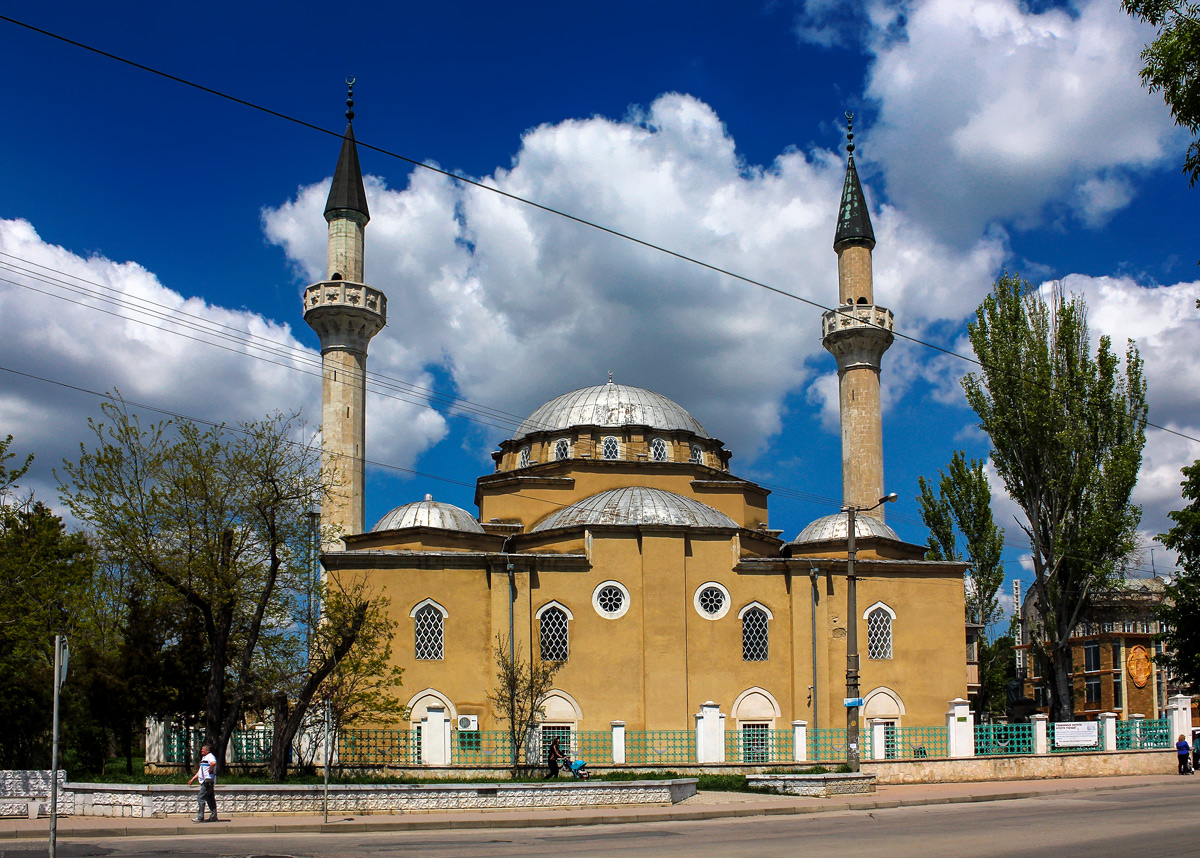 Евпатория, Улица Революции, 36