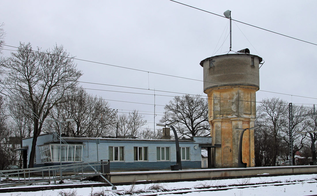 Кейла, Uus, 21; Uus, 19