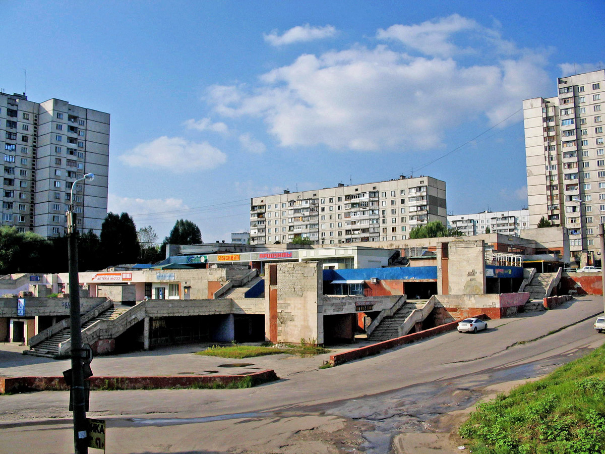 Харьков, Улица Гвардейцев-Широнинцев, 45
