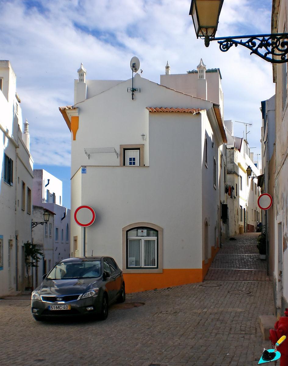 Албуфейра, Rua da Igreja Velha, 17