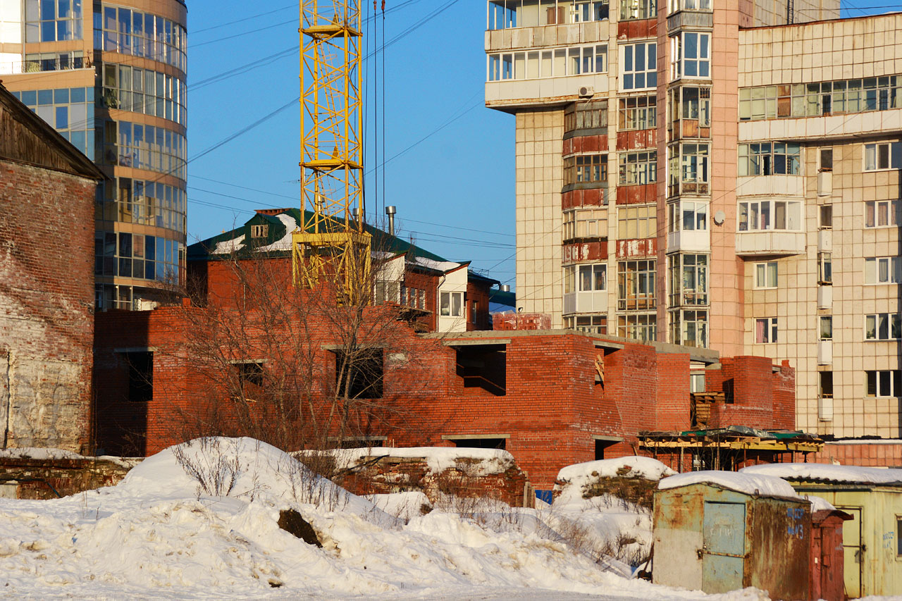 Perm, Осинская улица, 13