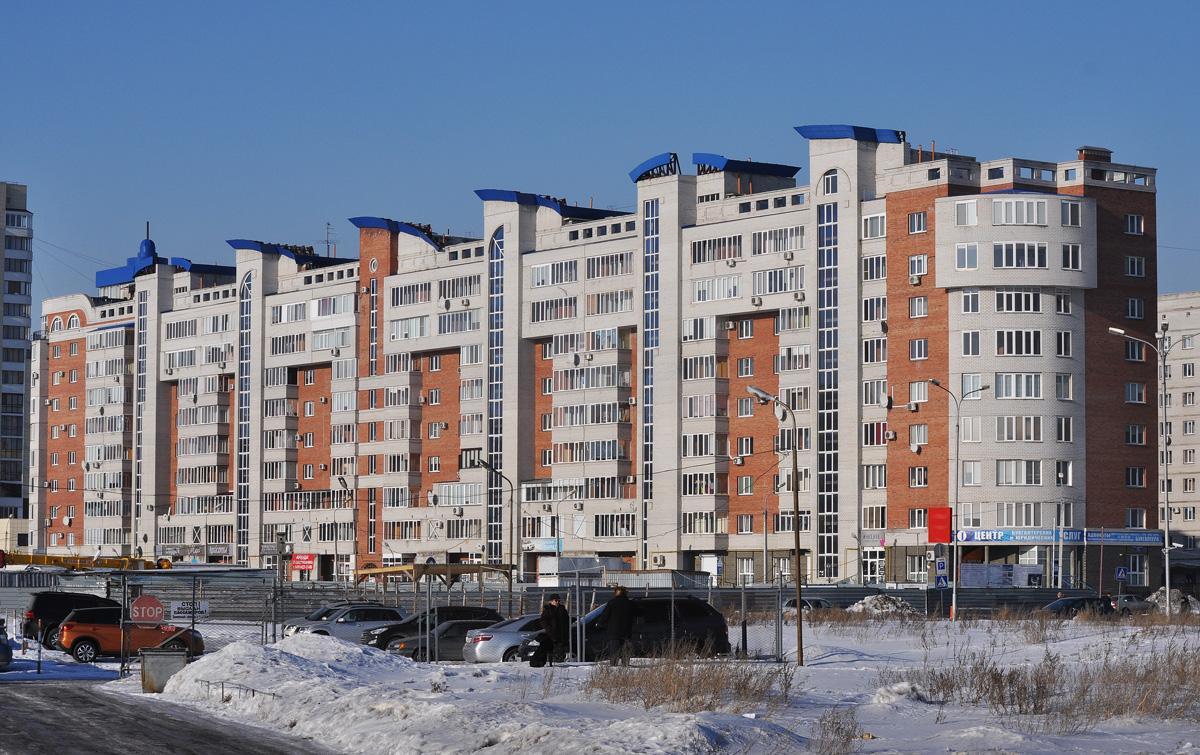 Омск, Улица 70 лет Октября, 15/1