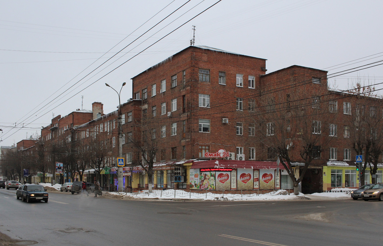 Иваново, Улица Громобоя, 15 / Улица Калинина, 19