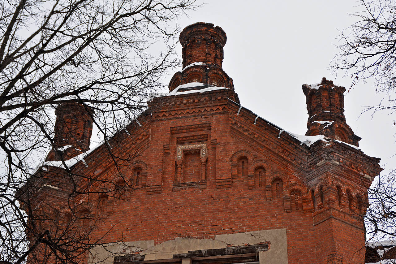 Пермь, петропавловская улица, 23 / Улица 25 Октября, 10
