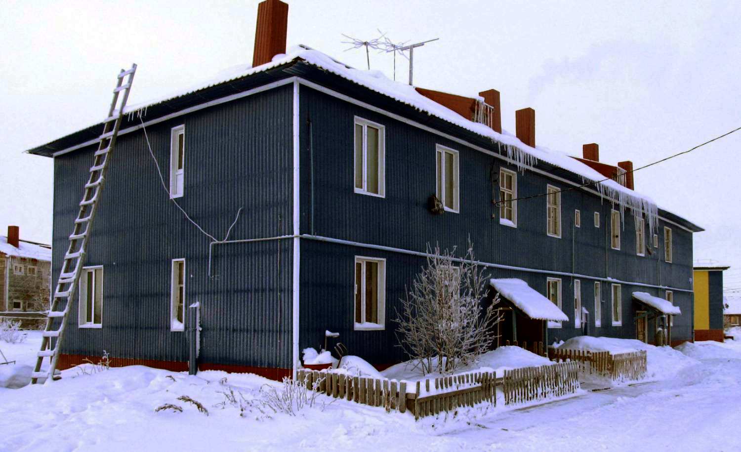 Naryan-Mar, Заполярный переулок, 1