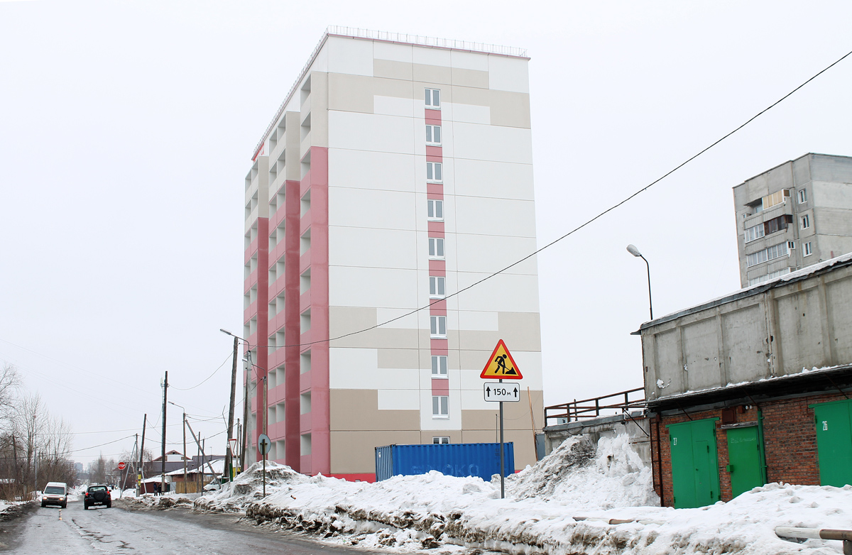 Омск, Улица Алексея Полторацкого, 64/1