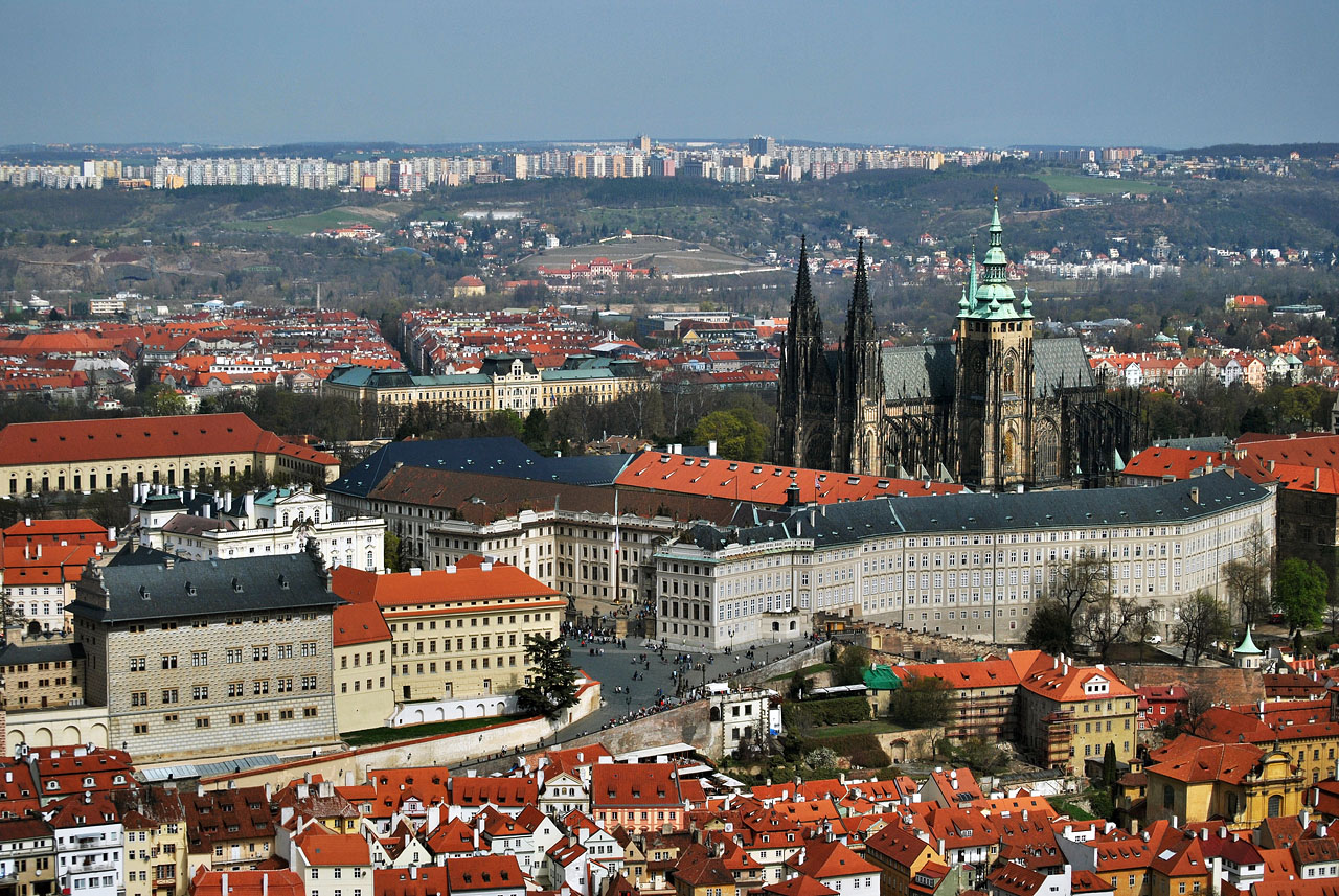 Прага, Hradčanské náměstí, 2; Hradčanské náměstí, 16; Hradčanské náměstí, 1; Pražský hrad, 1; Hrad III nádvoří, 2; U Trojského zámku, 4