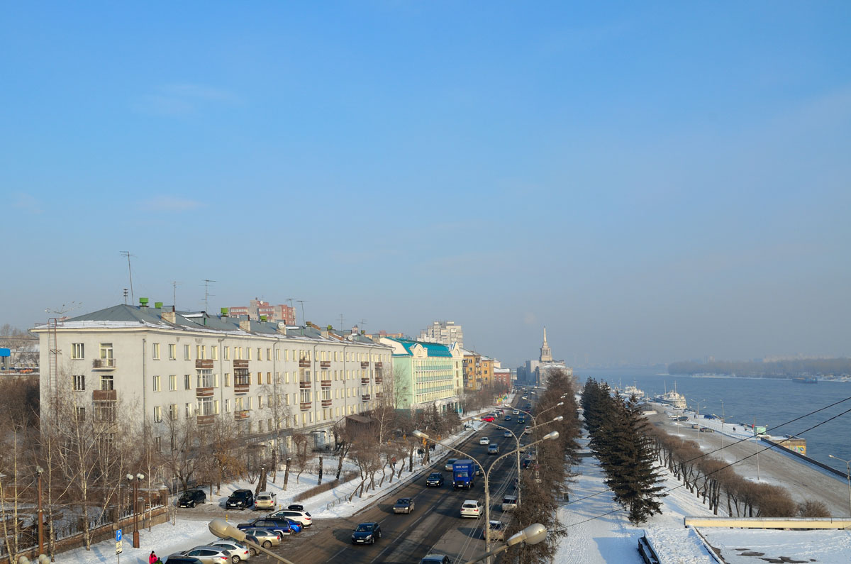 Krasnoyarsk, Улица Дубровинского, 82; Улица Дубровинского, 80; Улица Дубровинского, 1