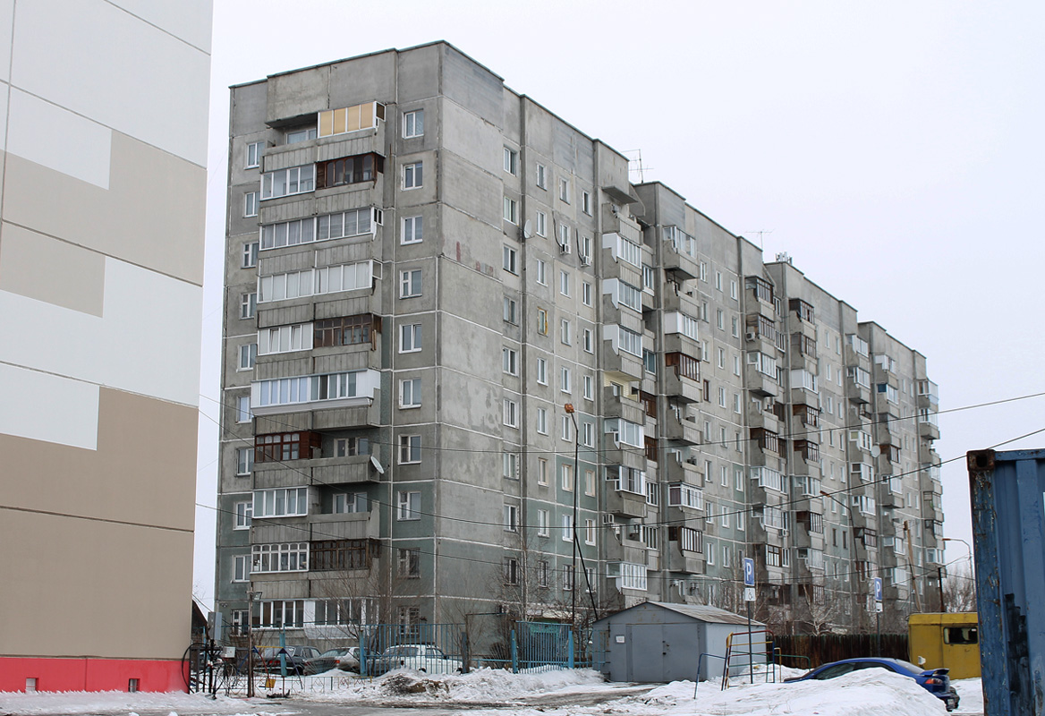 Омск, Улица Алексея Полторацкого, 64
