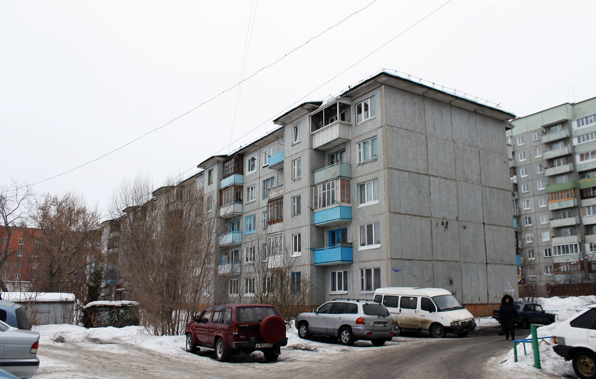 Omsk, 10-я Чередовая улица, 23 Omsk, 10-я Чередовая улица, 23