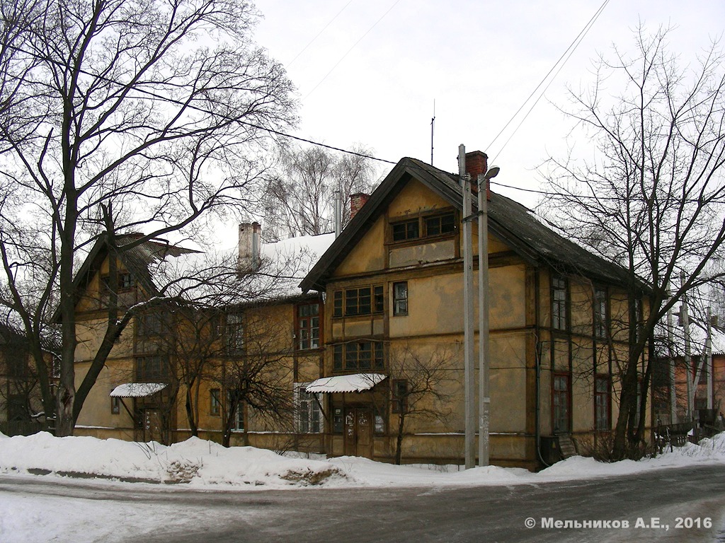Иваново, Улица Менделеева, 10 / переулок Менделеева, 4