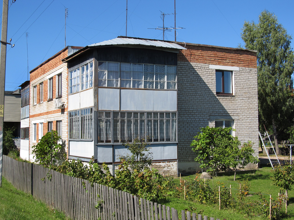 Ивенец, Переулок 17 Сентября, 3*