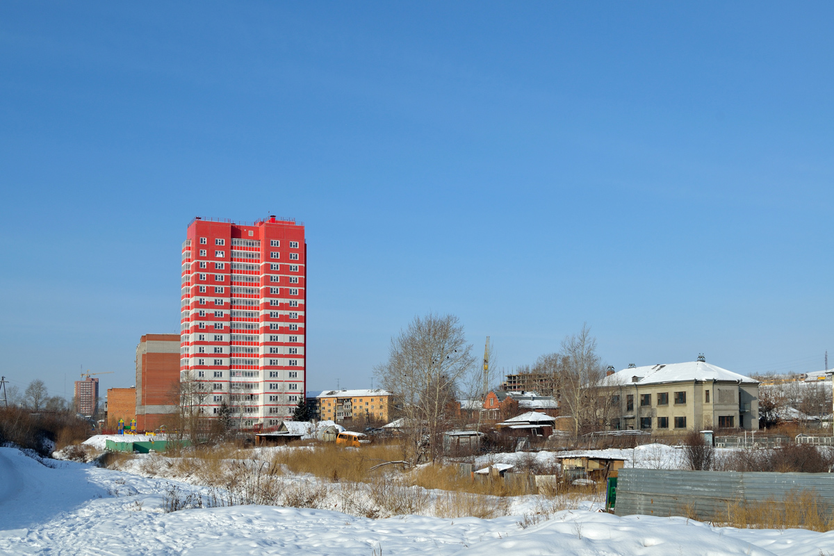 Красноярск, Улица Калинина, 37; Улица Комбайностроителей, 13