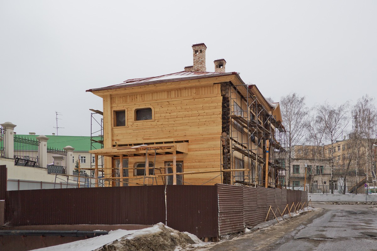 Casáin, Улица Зои Космодемьянской, 2 / Улица Бехтерева, 5