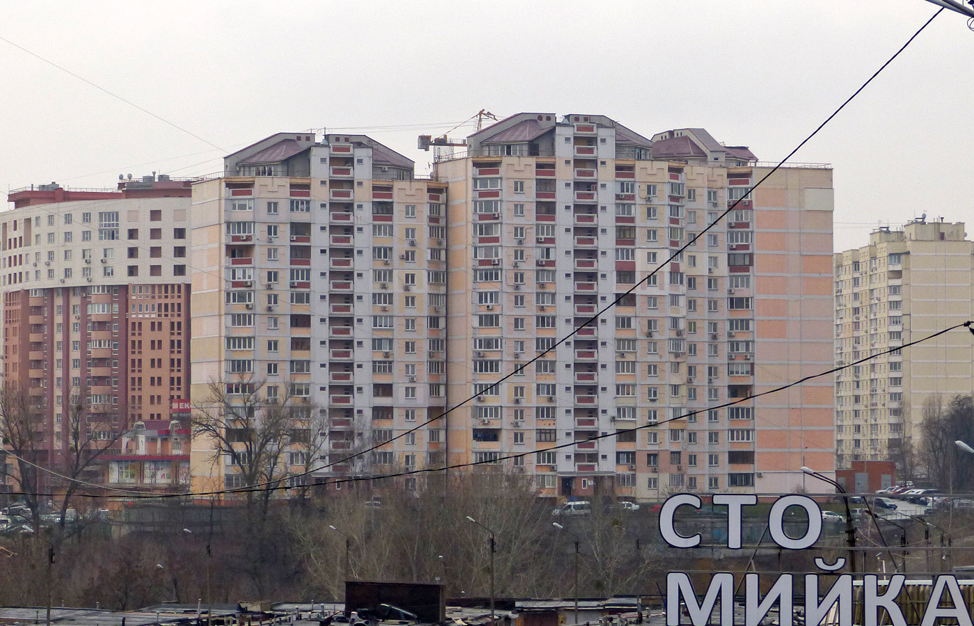 Киев, Улица Ивана Пулюя, 2