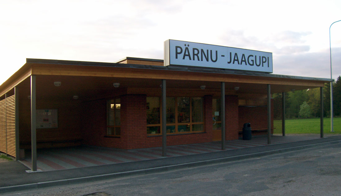 Пярну-Яагупи, Pärnu maantee, 38