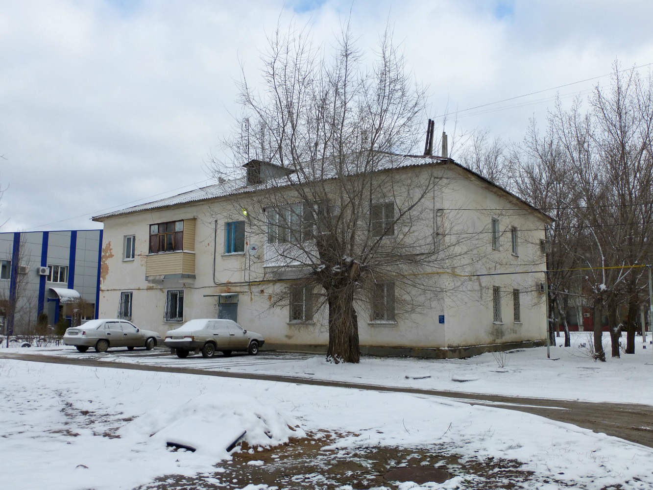 Волжский, Улица Горького, 12