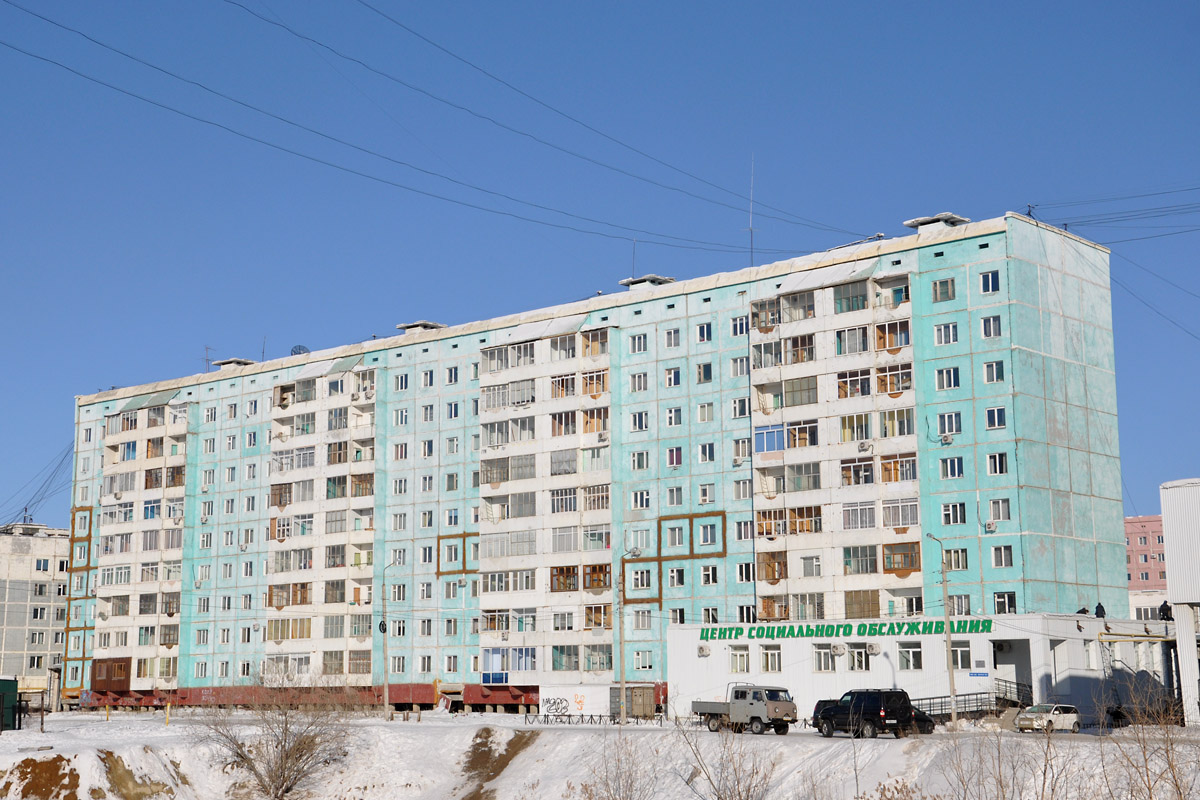 Якутск, 202-й микрорайон, 19; 202-й микрорайон, 19 корп. 1