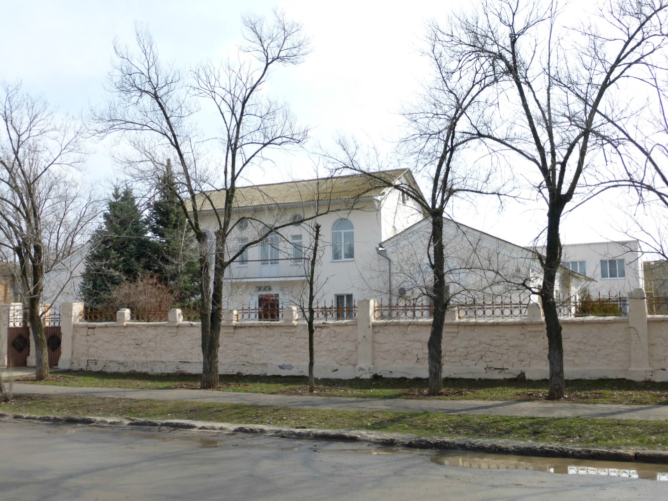 Wołżski, Улица Циолковского, 21