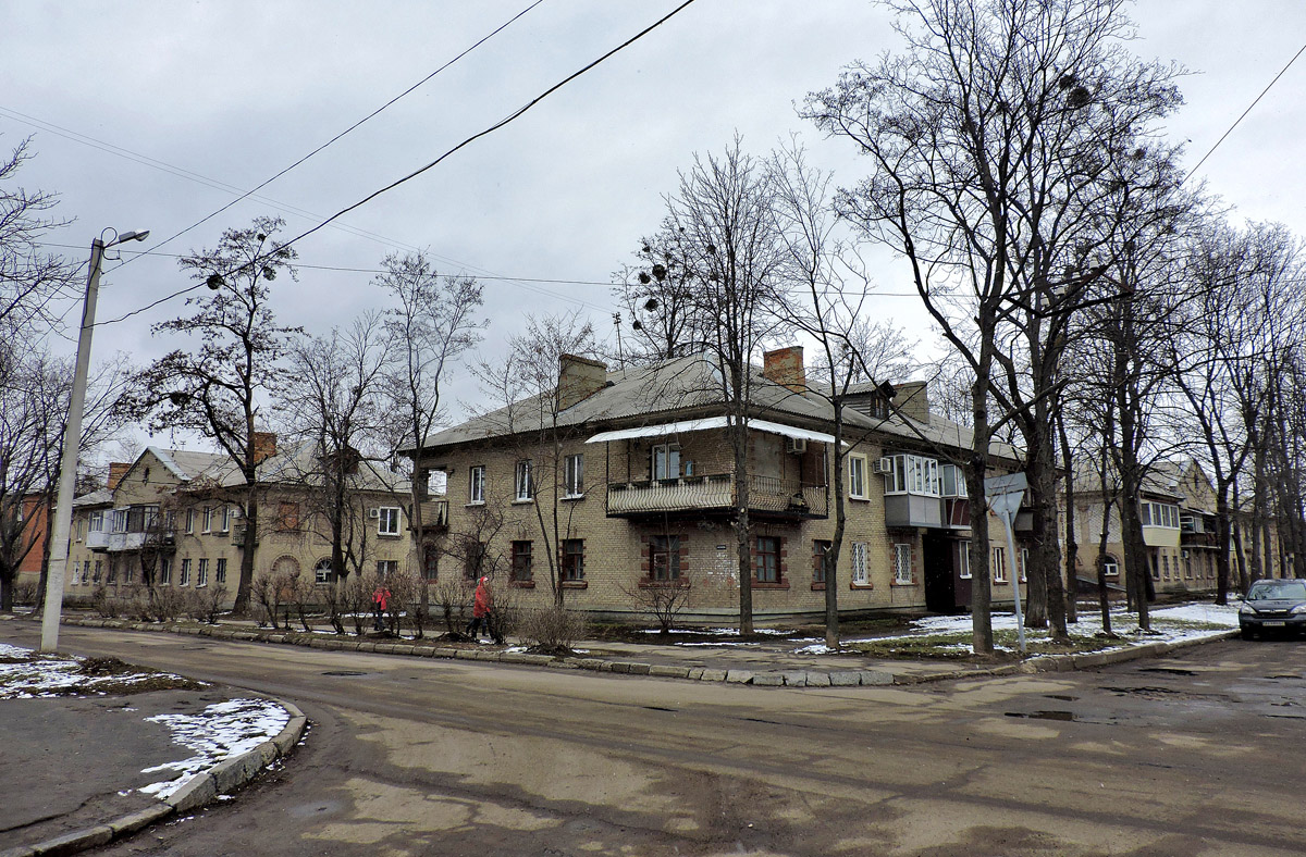 Харьков, Улица Мухачёва, 5; Тепловозная улица, 4; Тепловозная улица, 2