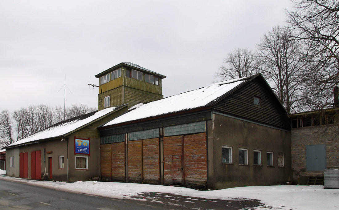 Канепи, August Weizenbergi, 25
