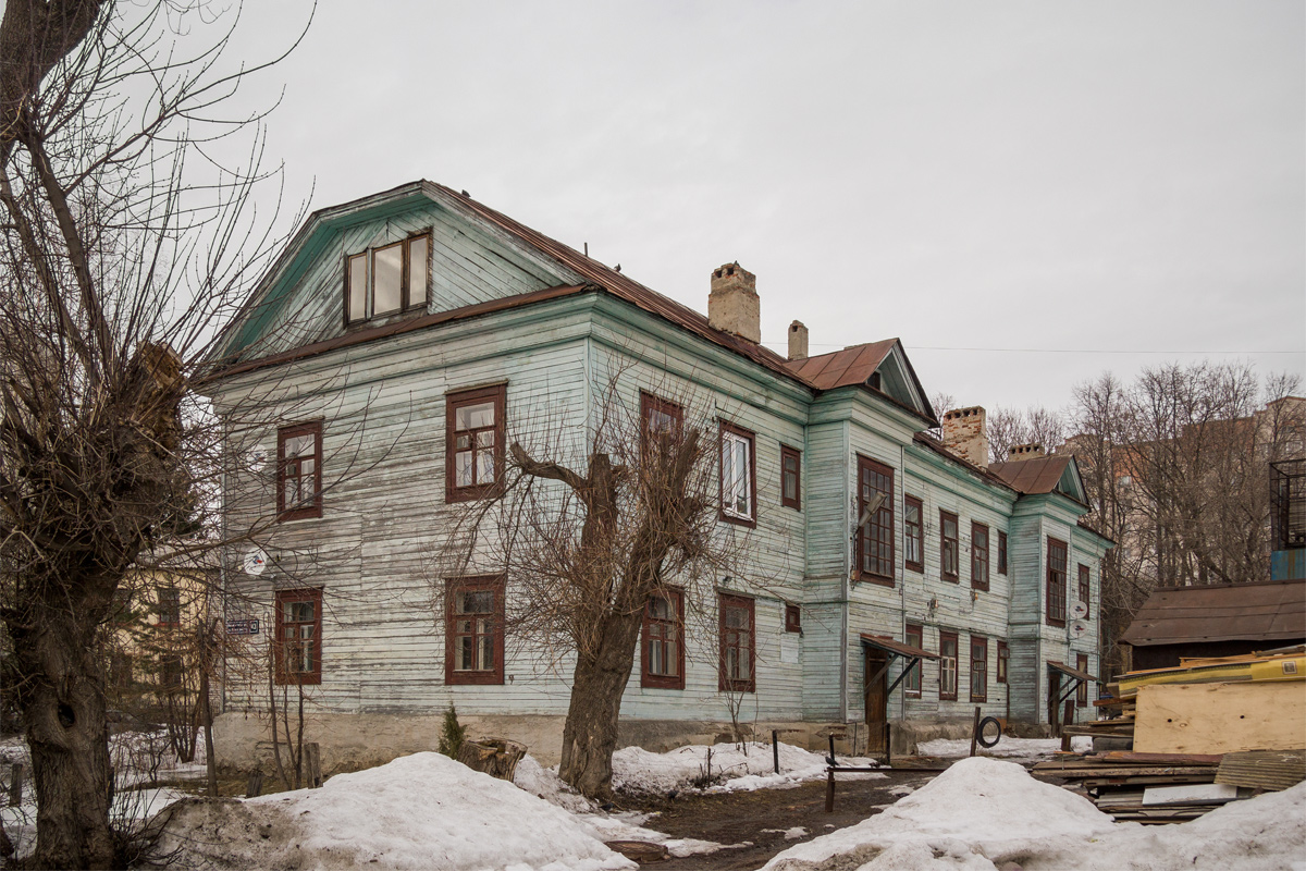 Казань, Улица Наки Исанбета, 43