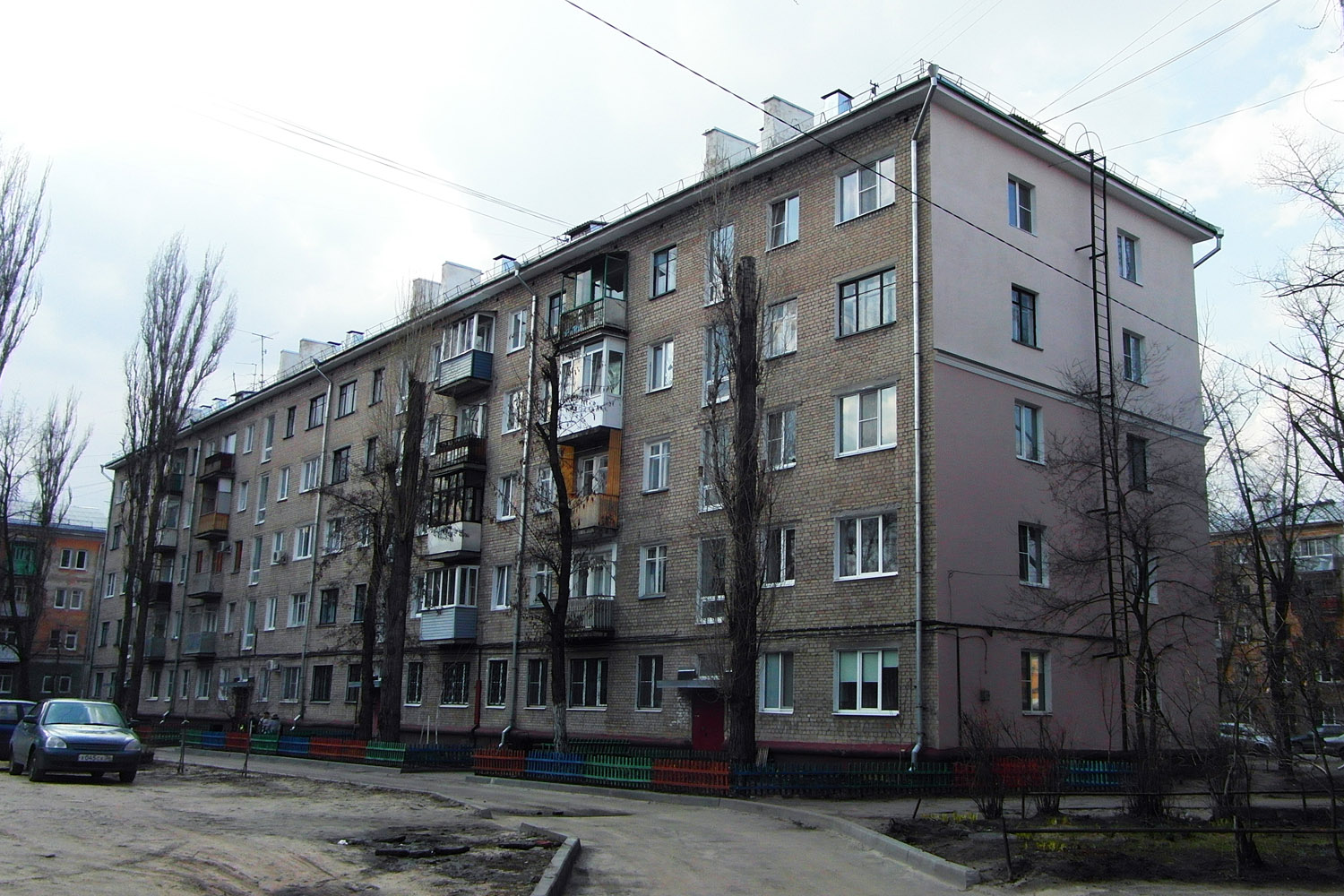 Woroneż, Улица Героев Стратосферы, 20