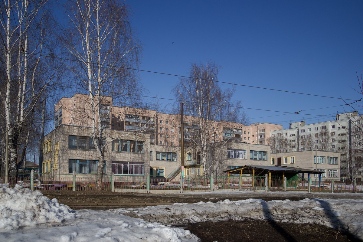 Казань, Улица Максимова, 7А