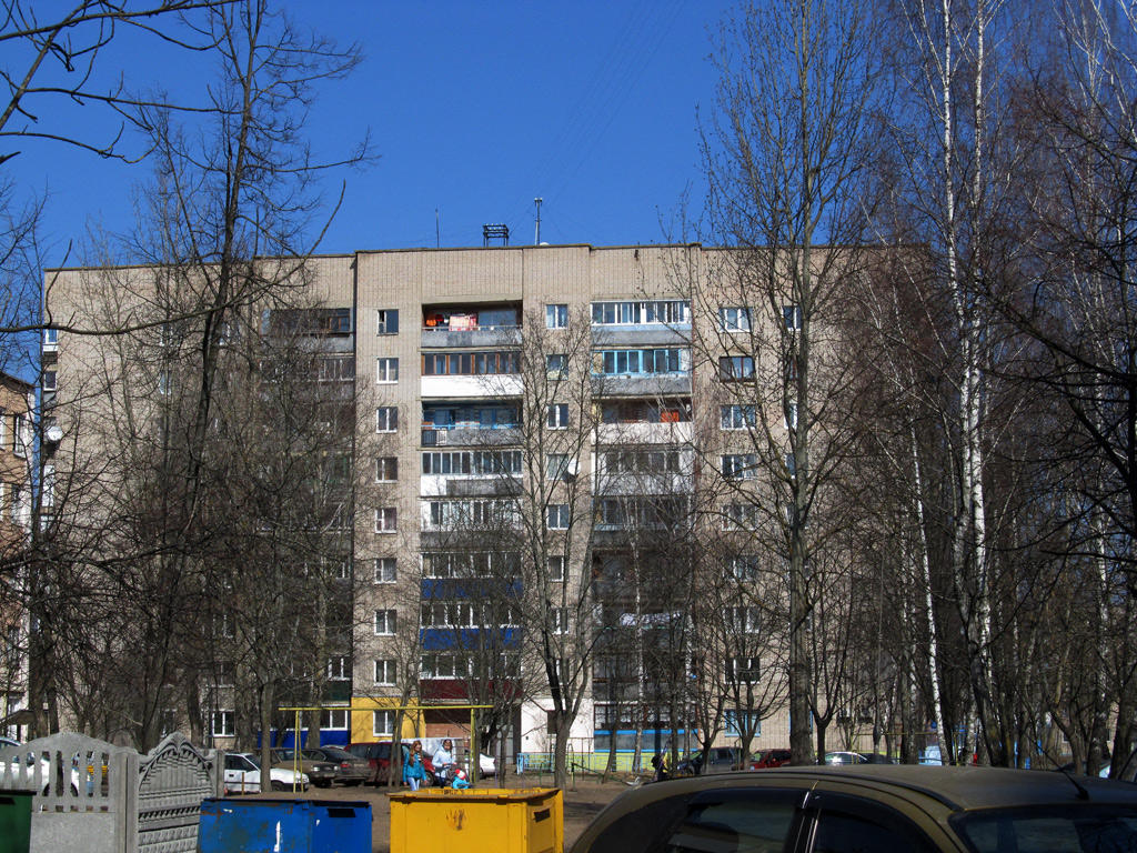 Barysaw, Бульвар Комарова, 16