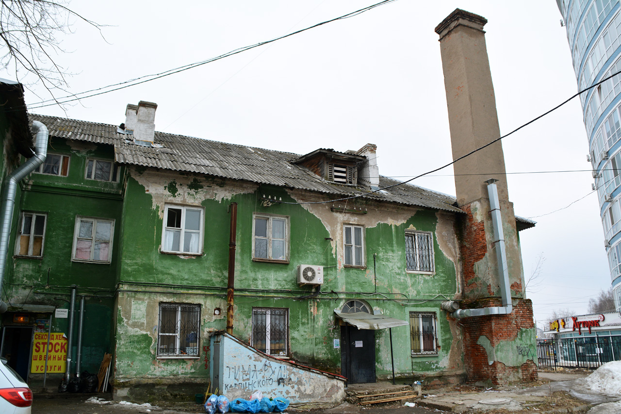 Пермь, Улица Карпинского, 64