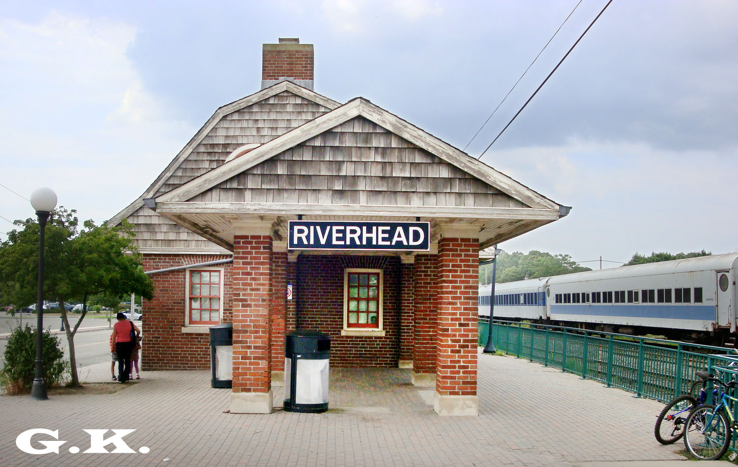 Риверхед, Railroad Avenue, 130