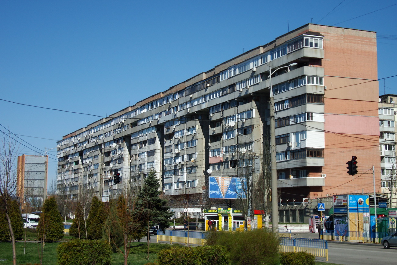 Днепр, Улица Маршала Малиновского, 6