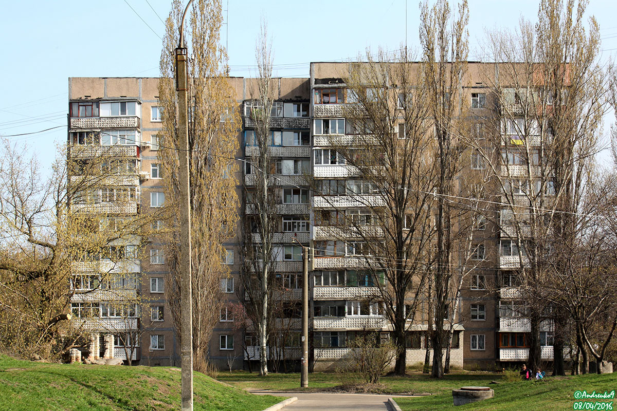 Черкаси, Улица Хоменко, 18 стр. 2