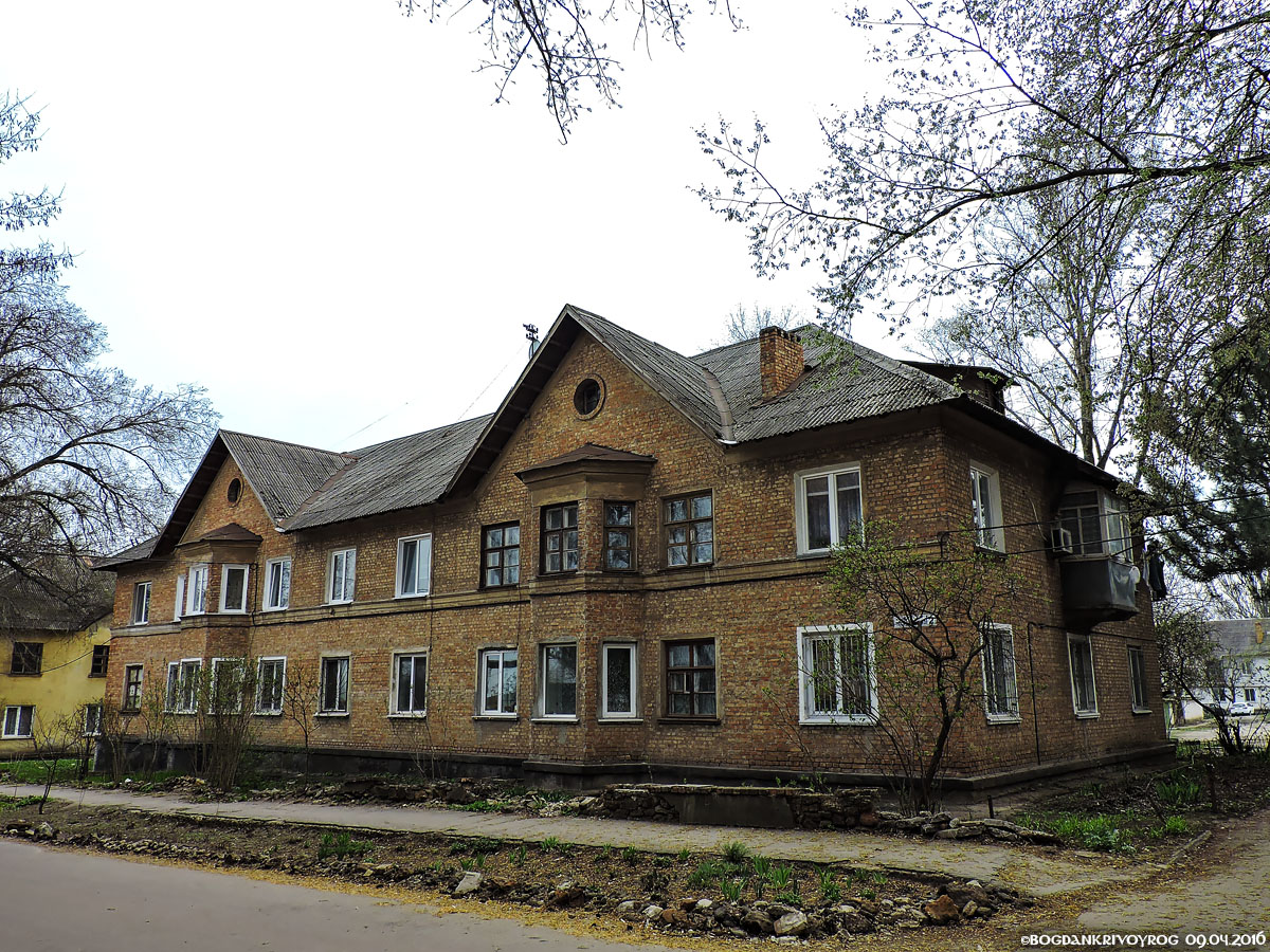 Кривой Рог, Улица Таисии Буряченко, 2