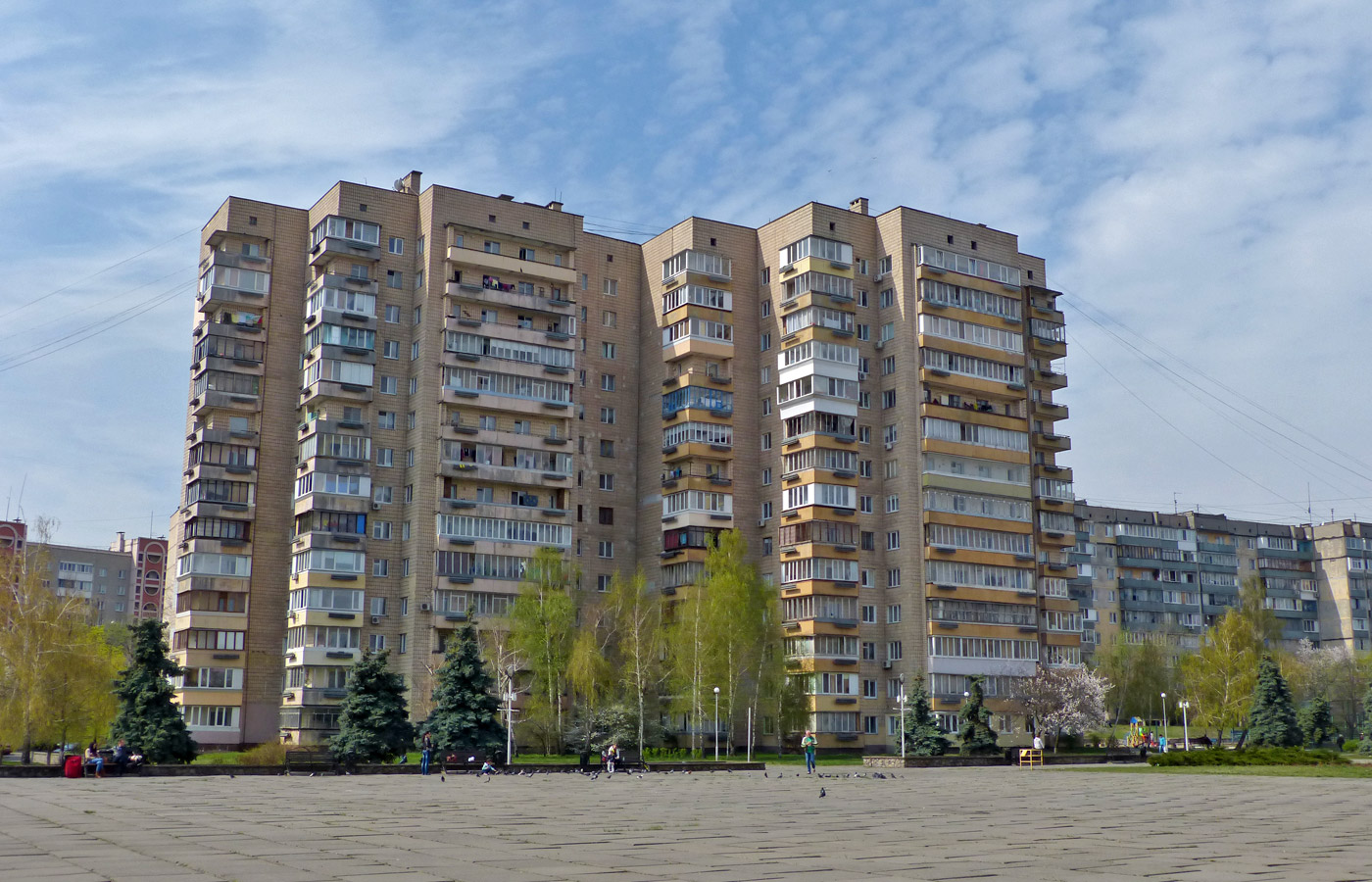 Украинка, Улица Строителей, 2; Южная улица, 7