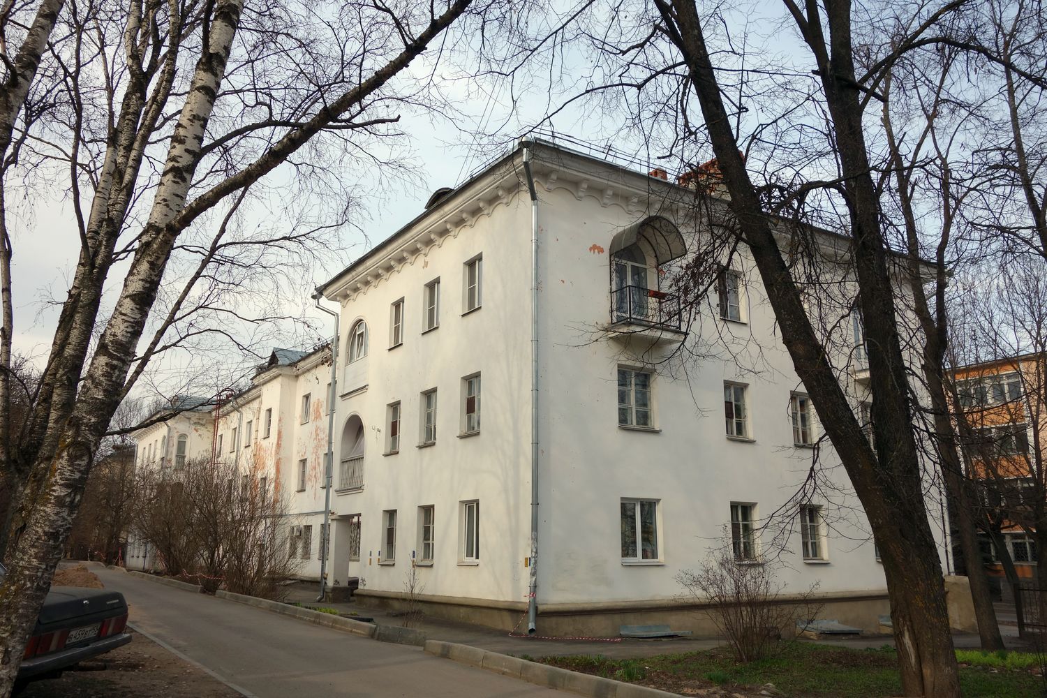 Великий Новгород, Великая улица, 9 / Яковлева улица, 3