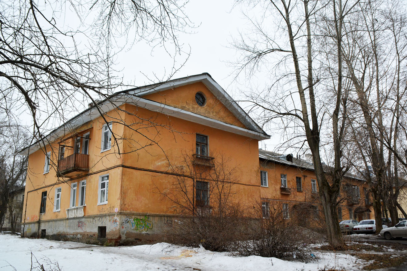 Пермь, Улица Танкистов, 42