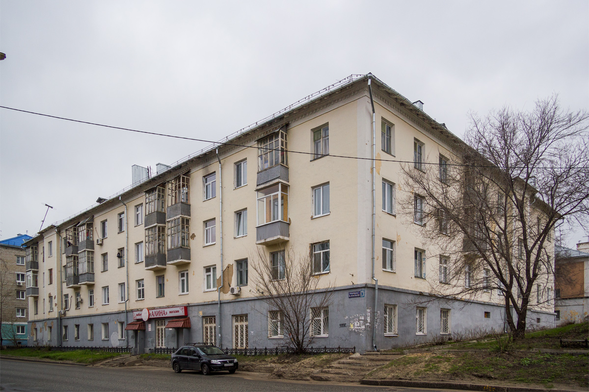 Kaasan, Улица Лейтенанта Красикова, 3 / Улица Ильича, 27